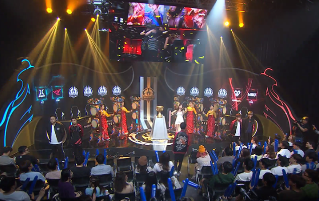 体现团队厚 体现团队厚